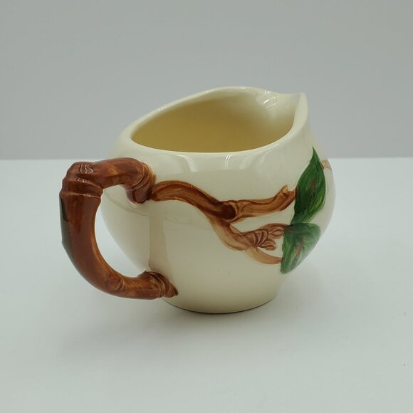 Franciscan Apple Creamer & Sugar Bowl with Lid - Picture 10 of 15